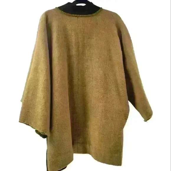 OLGA FISCH FOLKLORE ECUADOR BURLAP WOOL EMBROIDERED OVERSIZED KIMONO JACKET - Picture 4 of 15